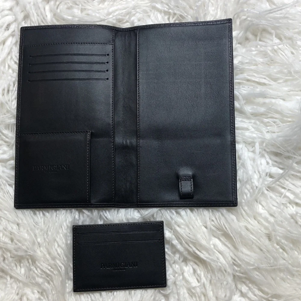 ⭐️🔹 Parmigiani Leather Long Wallet Travel Doc Holder